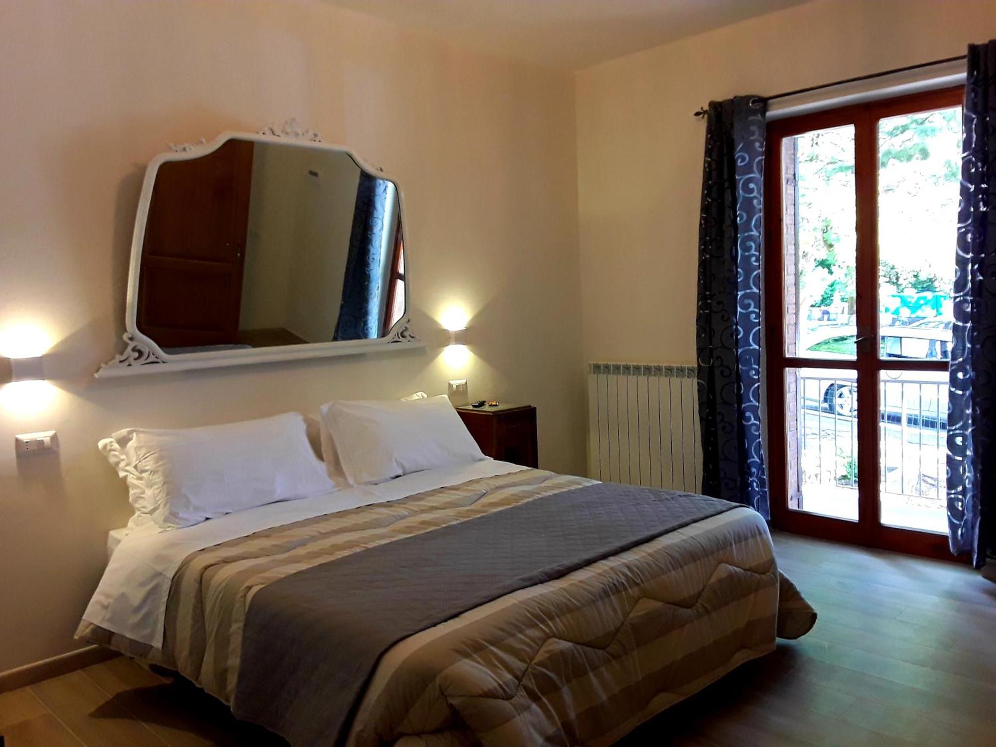 Suite Umberto I Assisi Exterior foto
